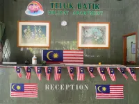 Teluk Batik Holiday Apartment