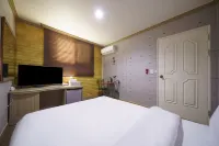 Queen Motel Andong