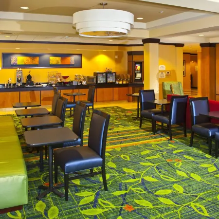 Fairfield Inn & Suites Rockford
