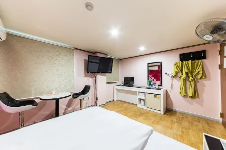 Cheongnyangni Dongbu Motel