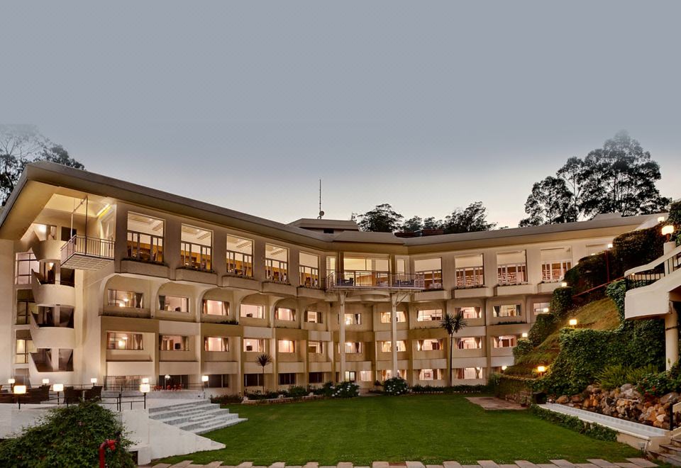 hotel overview picture