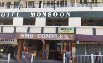 Hotel Monsoon