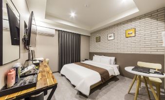 Top Hotel Yongin