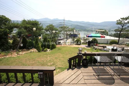 Namyangju River Hill Village Pension
