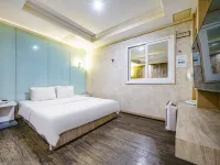 Busan Songdo Theme Hotels near Seo-Gu