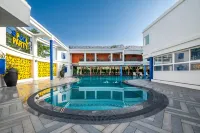 Roadies Rostel - Best Adventure Resort in Ahmedabad. Hotel di Malarpura