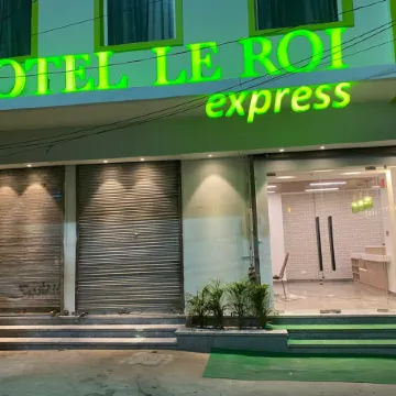 Le Roi Express Paharganj Отели рядом с достопримечательностью «Дели - центр города»