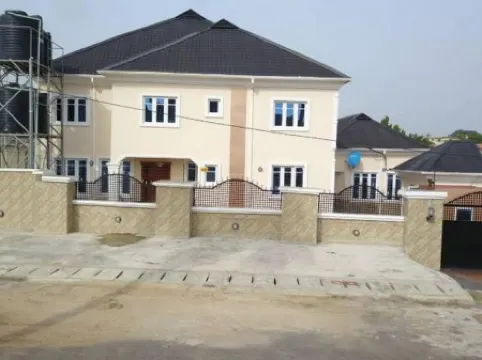 Geza Luxury Apartment