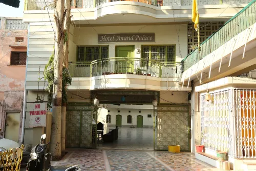 ホテル アナンド パレス