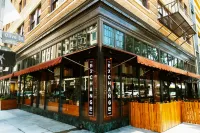 ฟรีแฮนด์ ลอสแอนเจลีส โรงแรมใกล้USC Stevens Neuroimaging and Informatics Institute