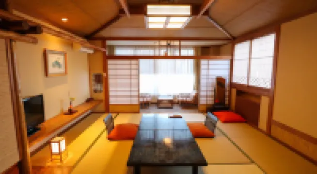 伊豆長岡温泉 日本作家武者小路實篤之宿 泉莊 鄰近伊豆國全景公園的酒店