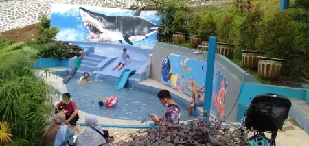 Villa Anjasmoro Отели в г. Jombang Regency