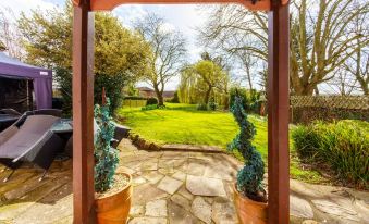 Yallands Farmhouse - Housity