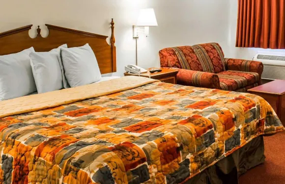 戈爾茲伯勒70號公路伊克諾旅館