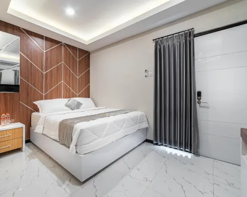 Tree Homestay Mitra RedDoorz Hotels in Sukun