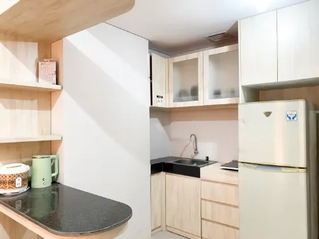 Comfort 2Br at Transpark Juanda Bekasi Timur Apartment by Travelio