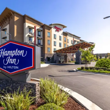 Hampton Inn by Hilton San Jose Cherry Ave Hotels near Oakridge Mall