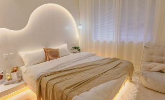 Yunya Creative Suite Homestay (Chengdu Panda Base Store
