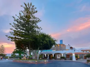 Alexander Beach Hotel & Village Resort