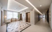 Brown Dot Hotel Masan Yangduck Hotel di Changwon-si
