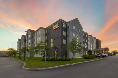 Executive Residency by Best Western Toronto-Mississauga Hotels in Міссіссагуа