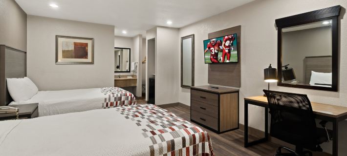 Red Roof Inn & Suites Irving - DFW Airport South Hotels in Irving
