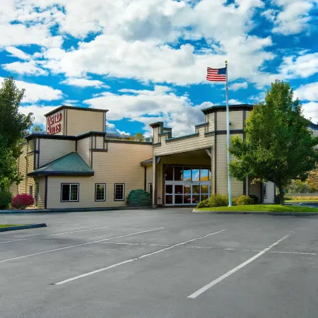 Oxford Suites Pendleton Hotels in Pendleton