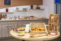 Brit Hotel Toulouse Colomiers – L’Esplanade - breakfast