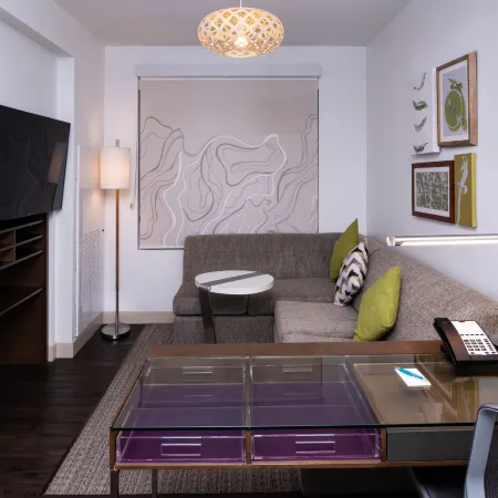Element Lexington