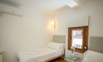 Apartamentos Plaza del Torico Teruel