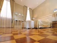 Hotel Ai Due Principi Отели рядом с достопримечательностью «Музей Коррер»
