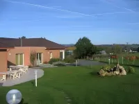 Chambres d'Hôtes la Coloniale Hotels in Cublac