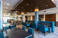 Holiday Inn Express & Suites GAINESVILLE - LAKE LANIER AREA by IHG - breakfast