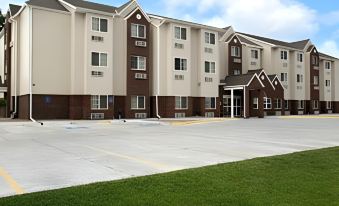 Microtel Inn & Suites by Wyndham Kearney