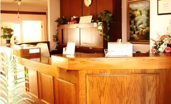 Grand Inn