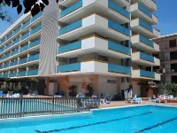 4R Salou Park Resort II - Pools