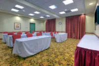 Country Inn & Suites by Radisson, Fredericksburg, VA - parking
