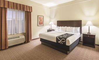 La Quinta Inn & Suites by Wyndham Waxahachie