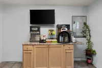 Americas Best Value Inn Bangor Hotels in Hampden