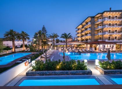 Petousis Hotel & Suites