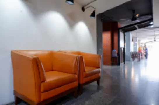 18 Coins Budget hotel