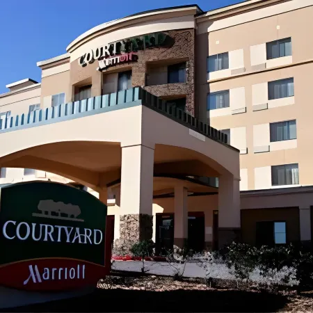 Courtyard Midland