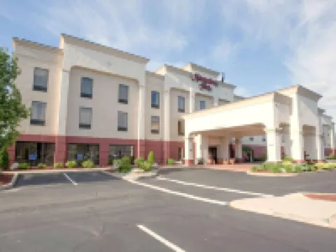 ハンプトン イン チコピー / スプリングフィールド チコピーのホテル