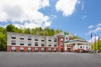 Holiday Inn Express & Suites Dubois Hotels in DuBois