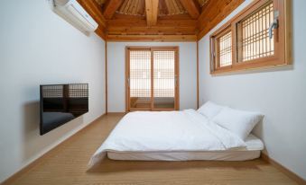 Gyeongju Hanok Dongodang Pension