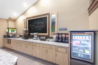 AmericInn by Wyndham Burlington