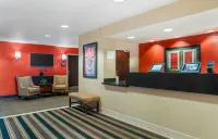 Extended Stay America Select Suites - Grand Rapids - Kentwood - parking