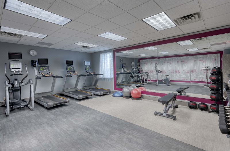 Crowne Plaza Indianapolis-Airport by IHG photo 3