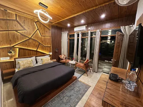 House of Lights Hotels in Barog