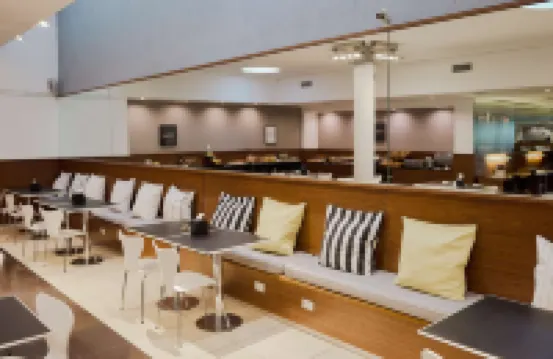 Dazzler by Wyndham Buenos Aires Maipú